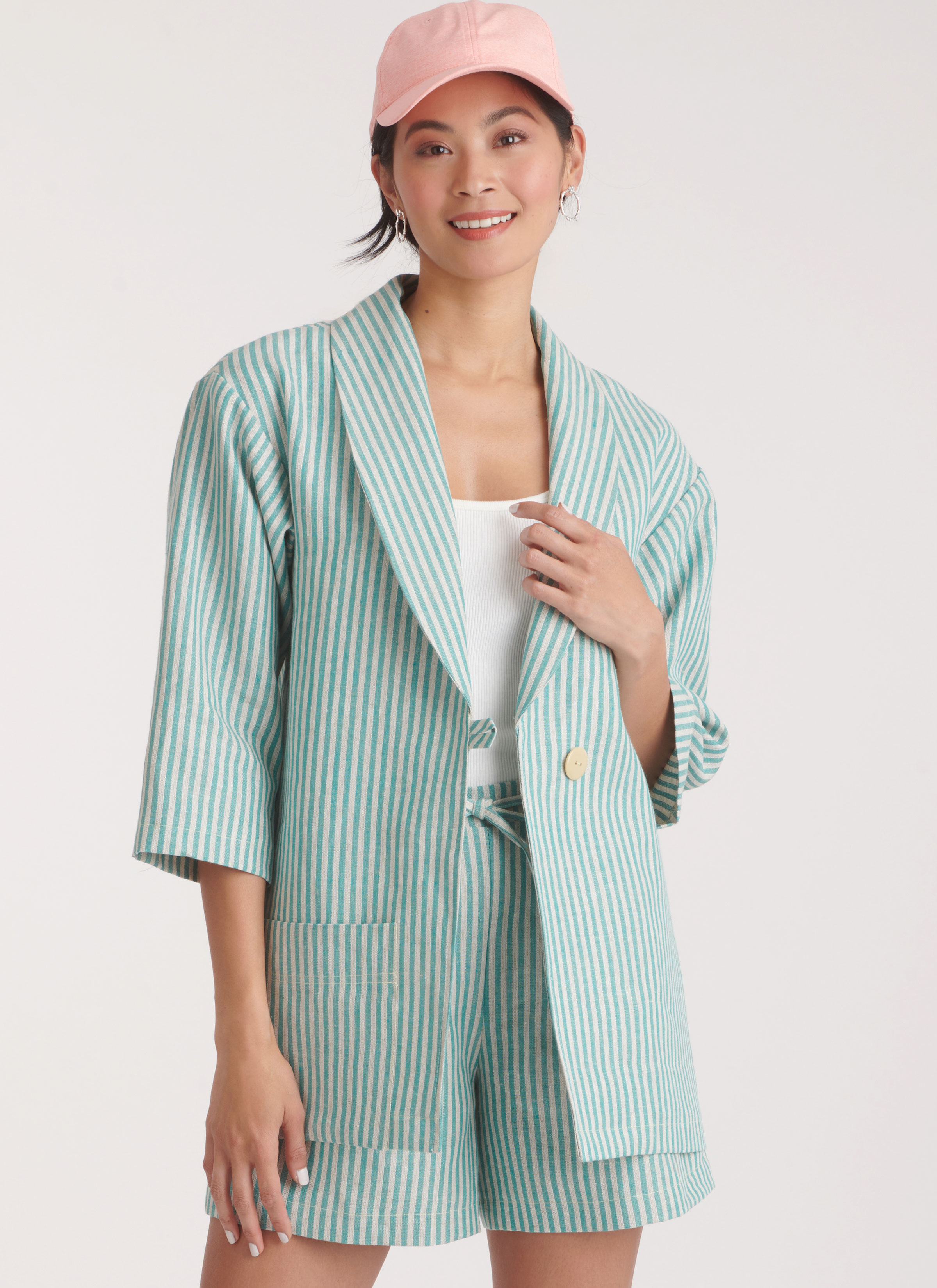 Patron New Look 6780 - Veste, Short et Pantalon pour Jeunes Femmes